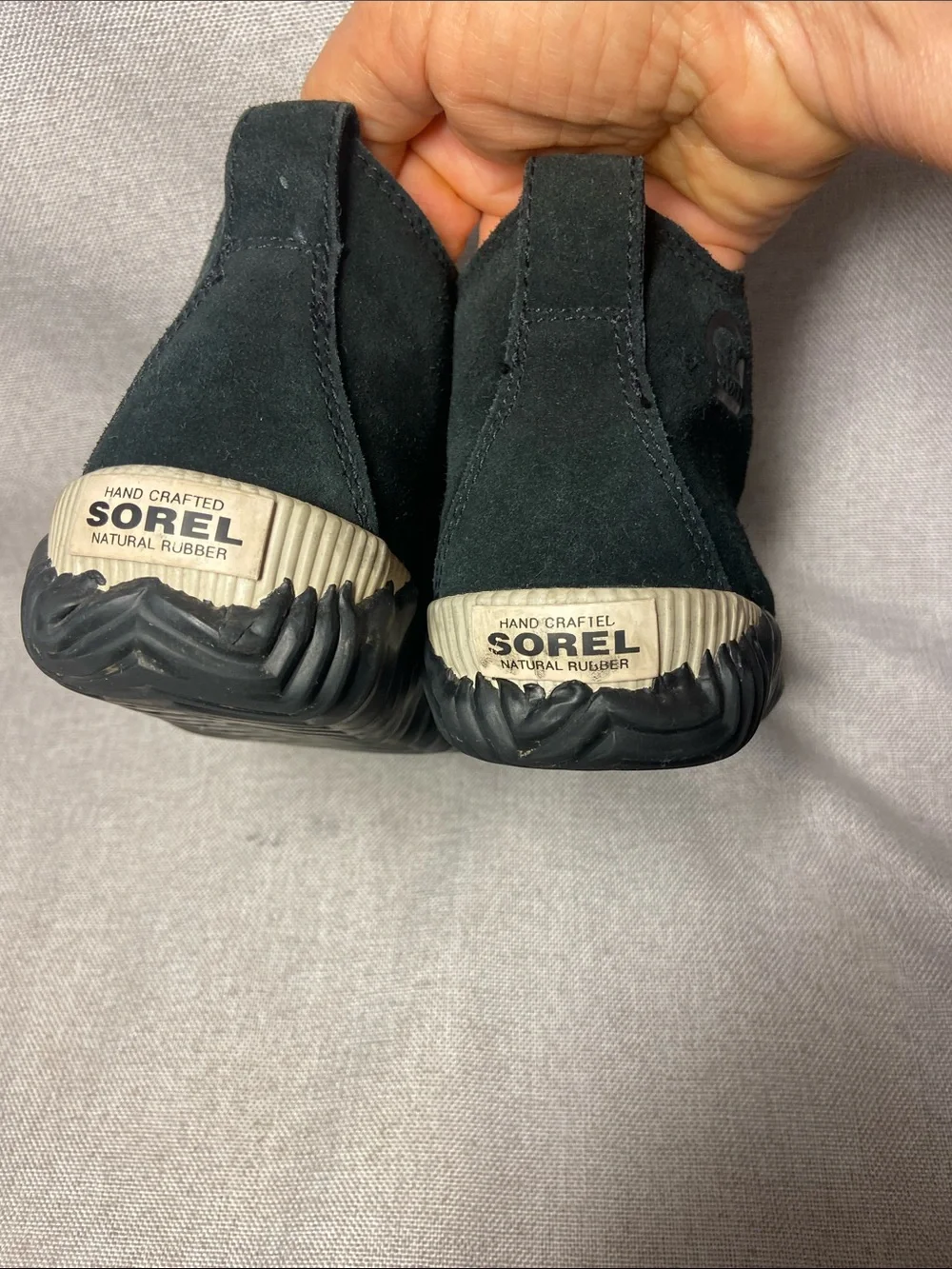 Sorel Kids Suede Lace-Up Waterproof Boots. Size 1